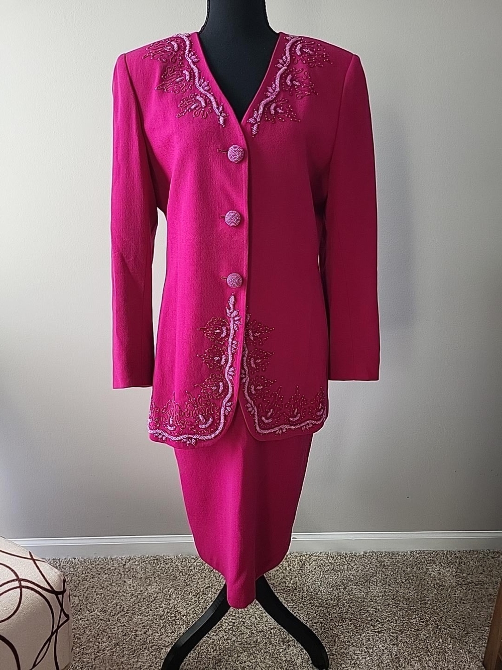 Vintage St Anthony Evening 100% Wool Beaded Skirt Suit Pink Size 8 Two Piece